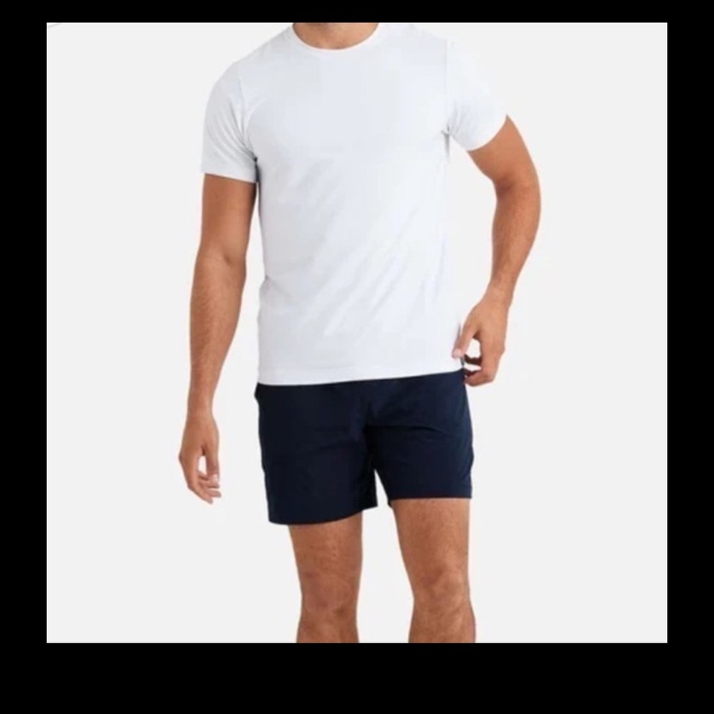 Rhone men’s navy lined shorts